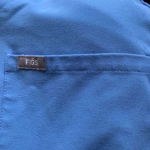 Figs Scrub Top - Picture 3 of 3